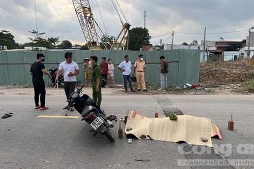 TPHCM: Người đàn ông bị tai nạn tử vong trên đường đi đám giỗ về