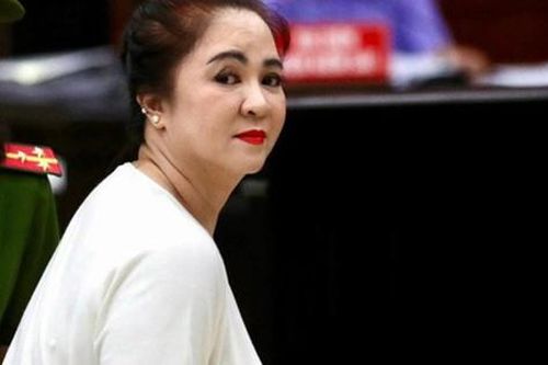 Hôm nay bà Nguyễn Phương Hằng ra tù