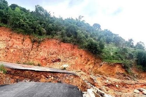Khởi tố Giám đốc công ty thi công vì đường bị hư hỏng sau mưa bão