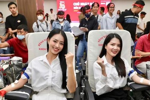 TP.HCM: Đông đảo bạn trẻ hào hứng tham gia hiến máu tại Chủ Nhật Đỏ lần thứ XVI
