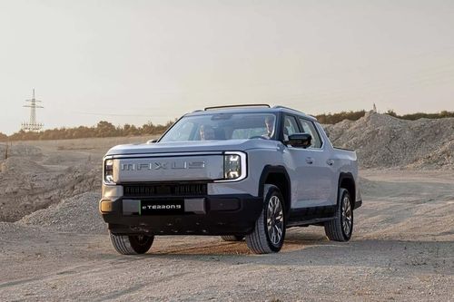 Bán tải điện Maxus eTerron 9 - sạc đầy chạy 430 km, mở bán tháng sau