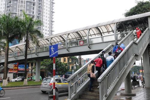 Để cầu đi bộ thực sự hữu dụng