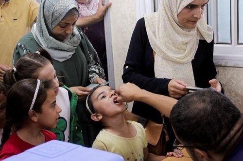Liên hợp quốc bổ sung vi chất dinh dưỡng vào đợt tiêm chủng bại liệt thứ 2 tại Gaza