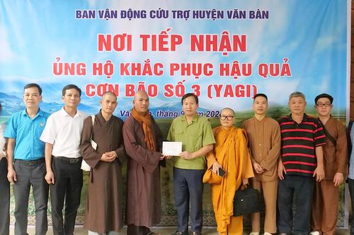 Hỗ trợ người dân bị thiên tai tại huyện Văn Bàn, tỉnh Lào Cai