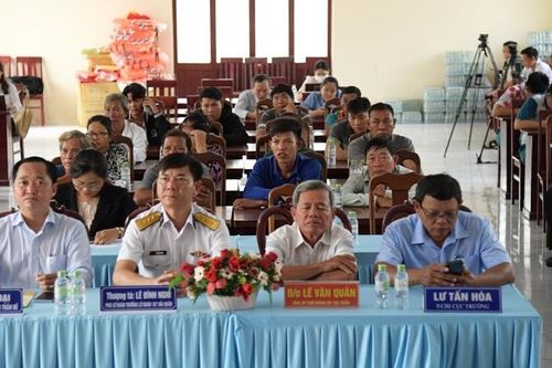 Lữ đoàn 167, Vùng 2 Hải quân với chương trình 'Hải quân Việt Nam làm điểm tựa cho ngư dân vươn khơi bám biển'