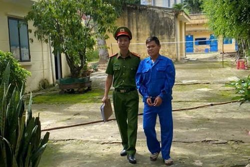 Công an huyện Cư Jút bắt giữ đối tượng cướp giật tài sản sau hơn 3 giờ đồng hồ kể từ khi tiếp nhận tin báo