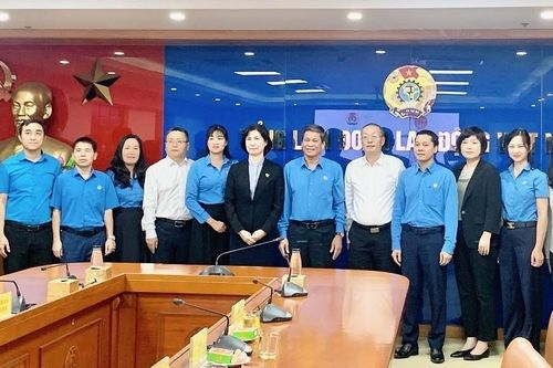 Công đoàn Việt Nam-Trung Quốc tăng cường hợp tác và chia sẻ kinh nghiệm hoạt động