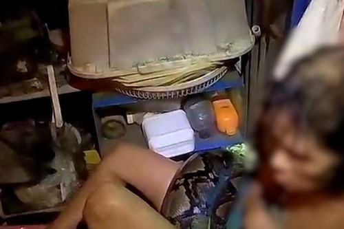Người phụ nữ Thái Lan được giải thoát sau nhiều giờ bị trăn siết