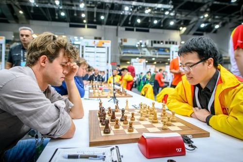 Lê Quang Liêm thất bại trước Magnus Carlsen, Việt Nam vẫn cầm hòa Na Uy