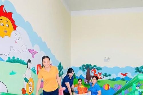 Gần 12.000 học sinh Hà Tĩnh phải nghỉ học do mưa lũ