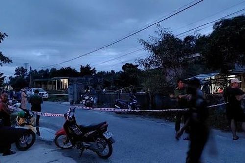 Mời đến nhà nhậu, chém bạn tử vong