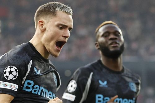 Florian Wirtz đi vào lịch sử, Leverkusen thắng '4 sao' ở Cúp C1