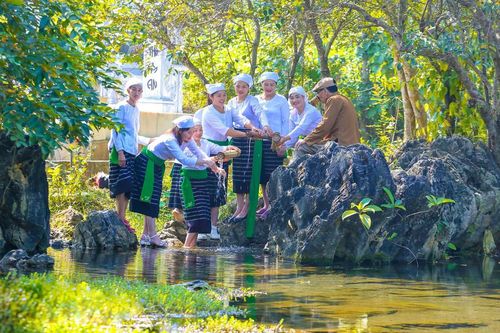 Phát huy giá trị văn hóa Thổ gắn với phát triển du lịch ở Quỳ Hợp