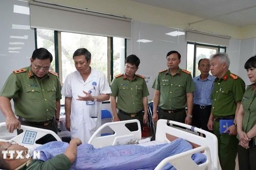 Một cán bộ công an bị thương khi làm nhiệm vụ đảm bảo an ninh trật tự