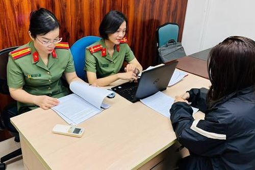 Đã tìm ra người mạo danh TAND cấp cao tại Hà Nội chuyển 200 nghìn ủng hộ vùng bão lũ