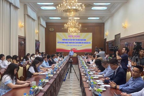 Ngân hàng muốn khoanh nợ và cơ cấu hạn trả nợ đối với khách hàng bị thiệt hại bởi bão lũ