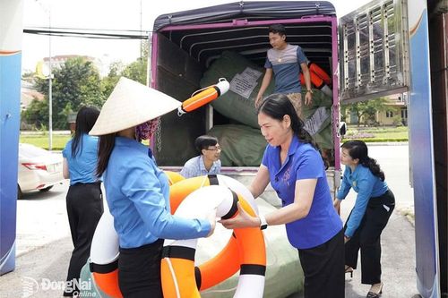Công ty TNHH Changshin quyên góp hơn 3 tỷ đồng ủng hộ đồng bào miền Bắc bị ảnh hưởng bởi cơ bão số 3