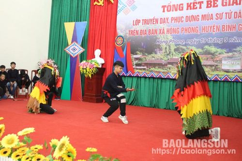 Tổng kết, bế giảng lớp truyền dạy, phục dựng múa sư tử dân tộc Tày, Nùng tại huyện Bình Gia