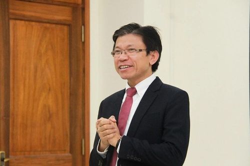 Không tổ chức Lễ khai giảng để ủng hộ đồng bào lũ lụt, Hiệu trưởng Trường ĐH Khoa học Xã hội và Nhân văn gửi tâm thư tới tân sinh viên