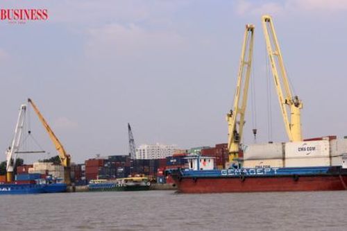Cần gỡ 'chiếc áo logistics' đã chật cho vùng kinh tế trọng điểm phía Nam