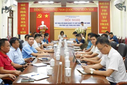 Hội nghị đối thoại với doanh nghiệp về chấp hành các quy định của pháp luật trong hoạt động điện lực
