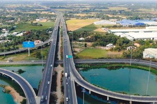 Long An ưu tiên thu hút đầu tư một số ngành, lĩnh vực