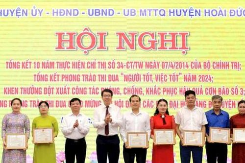 Hoài Đức khen thưởng nhiều tập thể, cá nhân trong phong trào người tốt - việc tốt