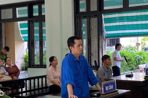 Mâu thuẫn nợ nần, đâm người khác trọng thương