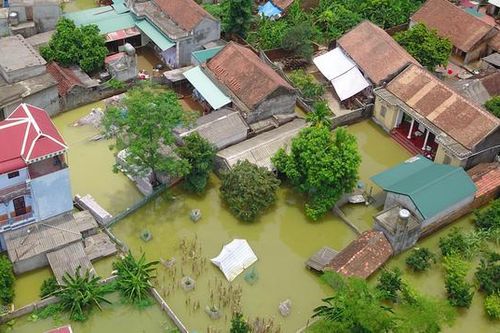 Các bước ngăn ngừa bệnh tật từ thực phẩm không an toàn sau bão lũ
