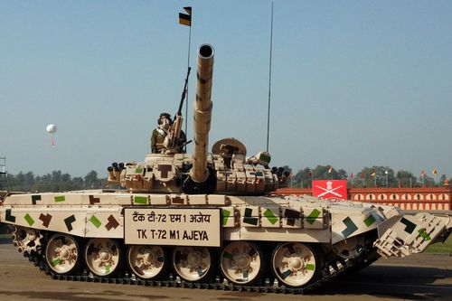 Nga tham gia nâng cấp 2.500 xe tăng T-72 loại biên của Ấn Độ