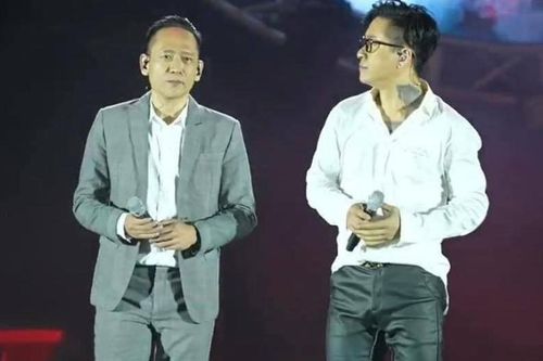 Tuấn Hưng, Duy Mạnh làm lành trên sân khấu