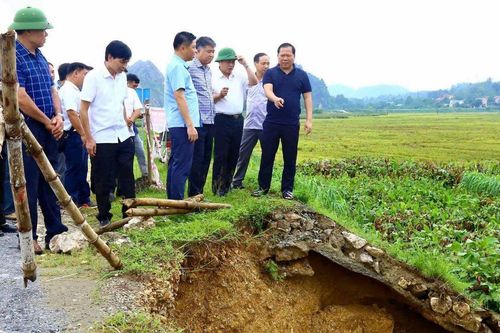 Hòa Bình quyết tâm khắc phục hậu quả của mưa, bão
