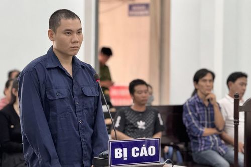Đi tù vì 'giận cá chém thớt'