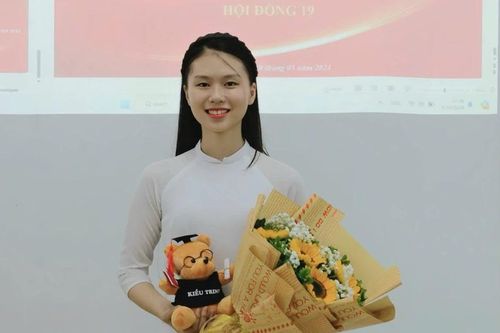 Điều đặc biệt của nữ thủ khoa tốt nghiệp ngành Công nghệ kỹ thuật khuôn mẫu