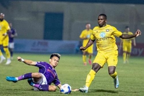Tiền đạo Rimario nguy cơ nghỉ hết mùa giải