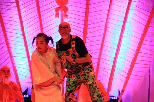NSND, họa sĩ Hoàng Hà Tùng: Bay cùng những giấc mơ…