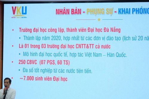 Trường VKU tuyển sinh Thạc sĩ CNTT, yêu cầu 100% luận án tốt nghiệp bằng tiếng Anh