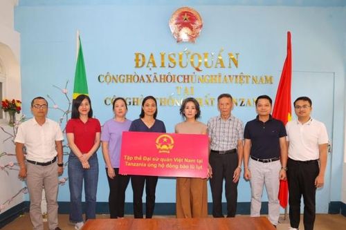 Đại sứ quán Việt Nam tại Tanzania chung tay cùng doanh nghiệp, cộng đồng ủng hộ đồng bào bị thiệt hại do cơn bão Yagi