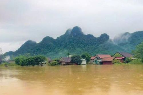 'Làng du lịch tốt nhất thế giới' ở Quảng Bình chìm trong biển nước