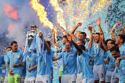 Man City có thể bị loại khỏi mọi giải đấu