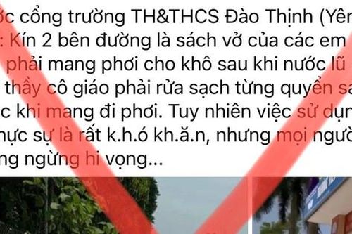 Thực hư chuyện mang sách phơi kín hai bên đường trước cổng trường