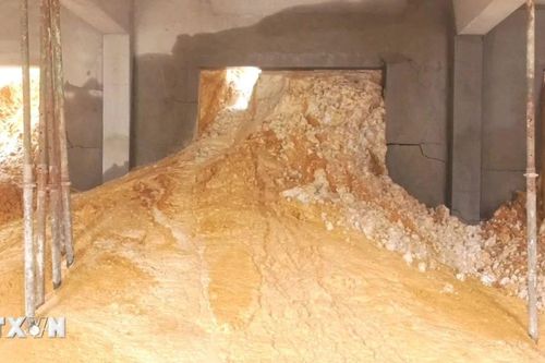 Thanh Hóa: Di dời khẩn cấp 300 học sinh vùng cao đến địa điểm mới