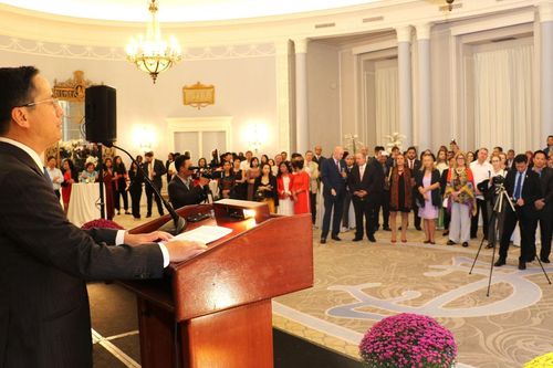 Người Việt tại Canada hướng về Tổ quốc và đồng bào trong nước