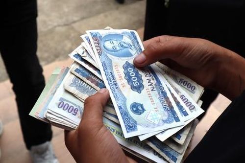 600.000 tiền lẻ và sức nặng của lòng nhân ái