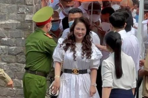 Sự thật về bức ảnh 'ngày ra tù' của bà Nguyễn Phương Hằng lan truyền trên MXH