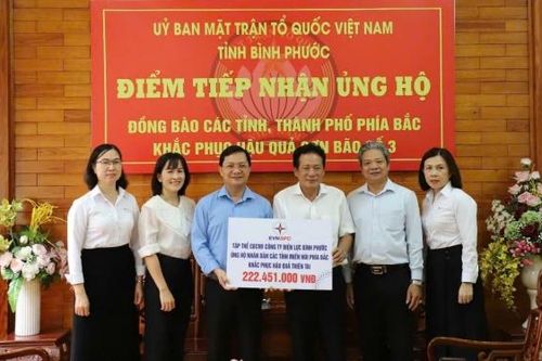 Ngành điện miền Nam quyên góp gần 14 tỷ đồng ủng hộ đồng bào miền Bắc