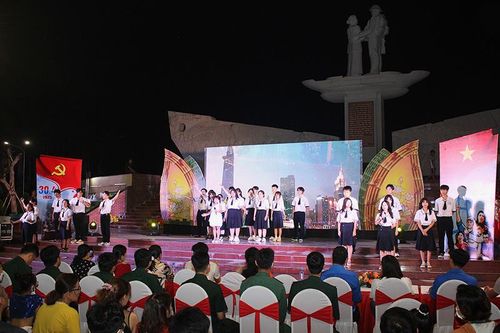 Đẩy mạnh tuyên truyền lịch sử truyền thống và cách mạng thị xã Cao Lãnh trên địa bàn thành phố