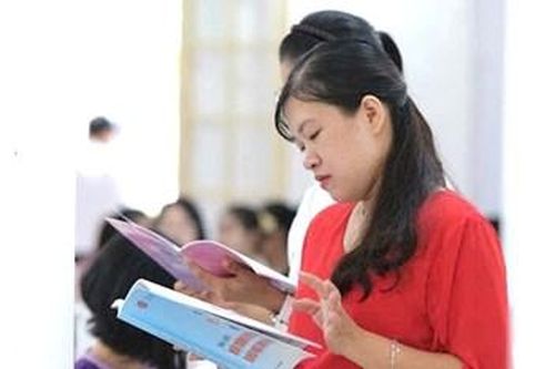 'Giúp con làm bạn với sách'