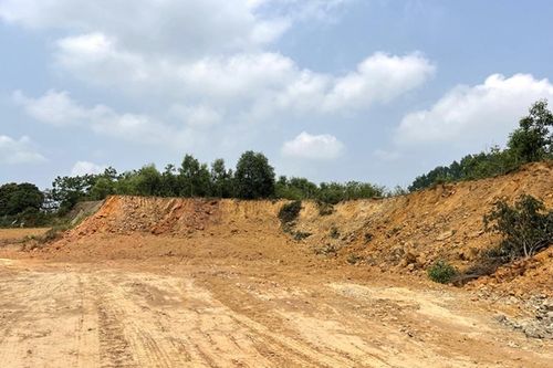 Quảng Nam: Thống nhất tổ chức đấu giá 2 mỏ đất san lấp rộng hơn 12,5ha