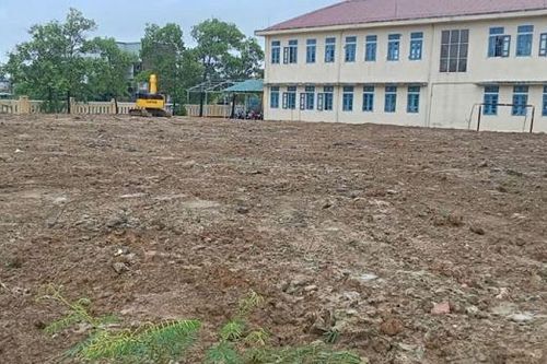 Vì sao người dân thấp thỏm vì hàng chục ngàn m3 đất san nền?
